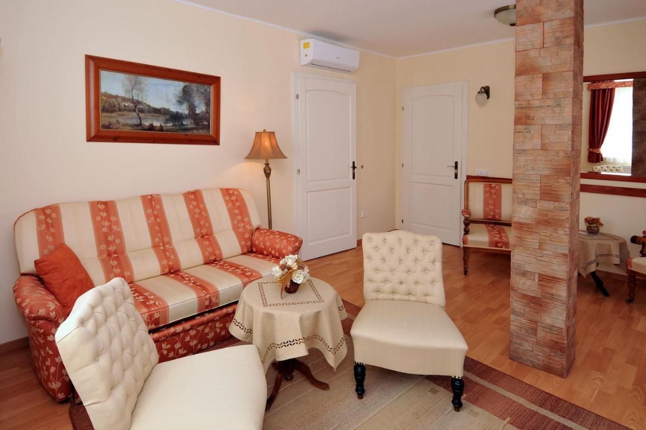 Bed and Breakfast Patria Panzio Erlau Exterior foto